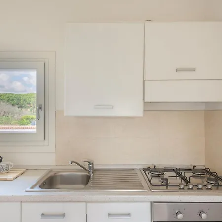 Lägenhetshotell Ea Bianca 4*