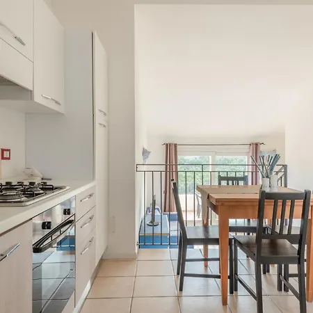 Ea Bianca Апарт-отель