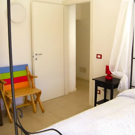 Ea Bianca Lägenhetshotell Baja Sardinia