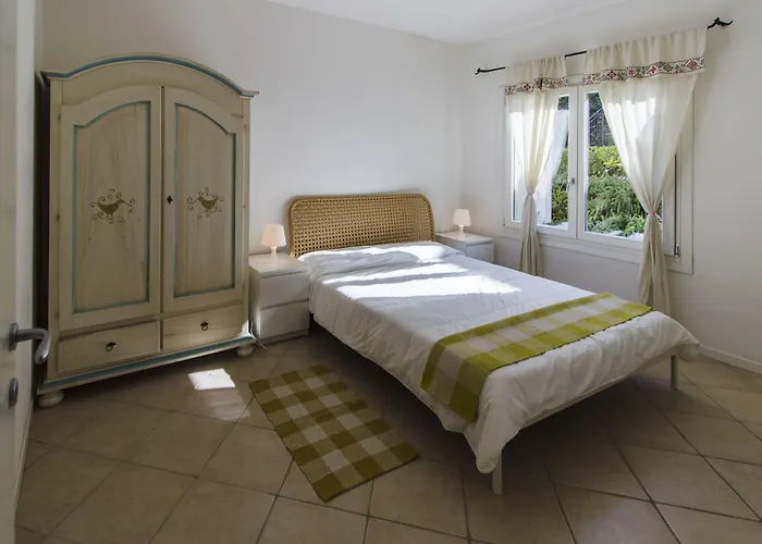 Aparthotel Ea Bianca Baja Sardinia