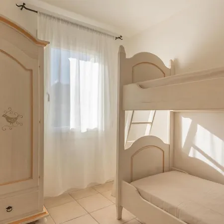 Aparthotel Ea Bianca 4*