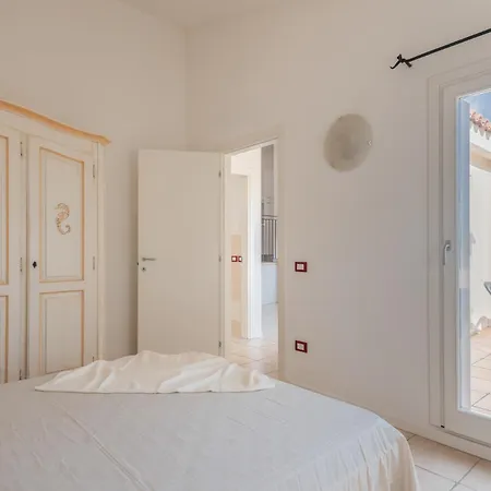 Ea Bianca Aparthotel Baja Sardinia