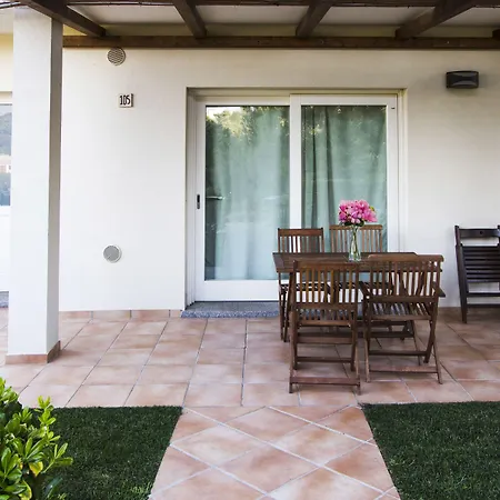 Hotel apartamentowy Ea Bianca 4*