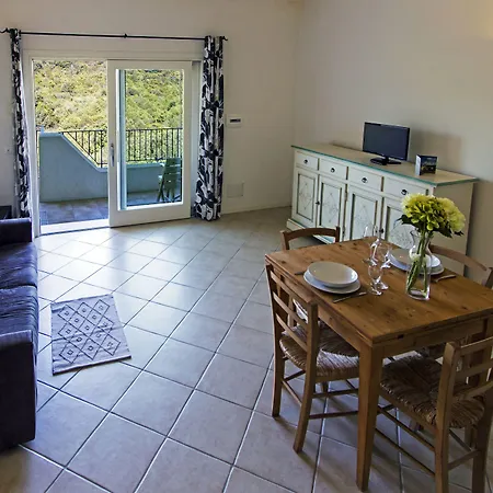 Hotel apartamentowy Ea Bianca 4*