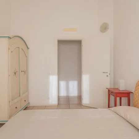 Hotel apartamentowy Ea Bianca