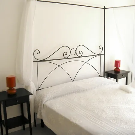 Ea Bianca Aparthotel 4*