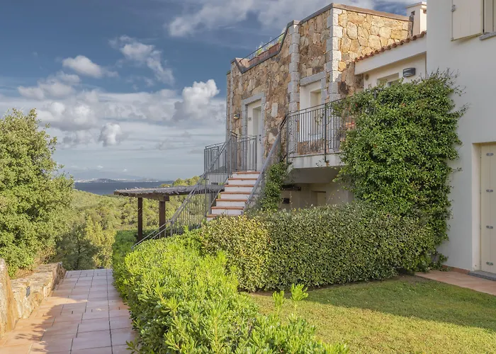 Ea Bianca 4* Baja Sardinia