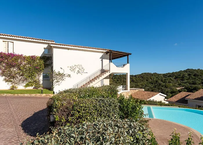Ea Bianca Aparthotel Baja Sardinia